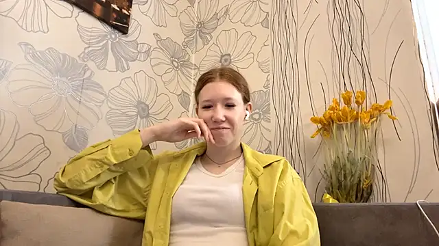 KiraNice1 online show from 03.26.26