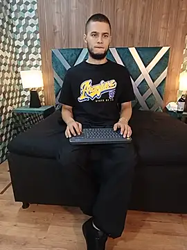 Snapshot of Joaho_Fernandez chatting on 07.04.26 Joaho Fernandez online show from 07.04.26