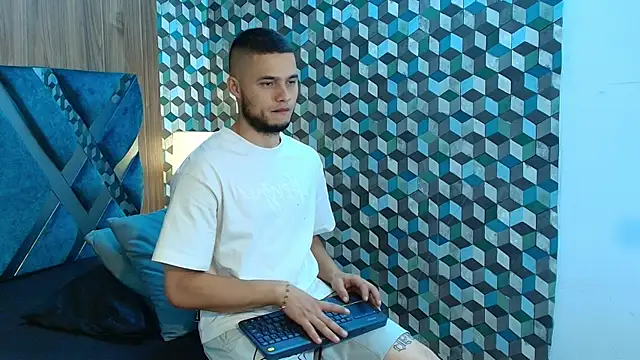 Snapshot of Joaho_Fernandez chatting on 07.24.26 Joaho Fernandez online show from 07.24.26