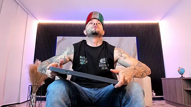 NICK OWEEN26 online show from 03.25.26