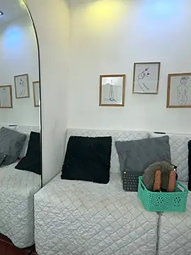 CharlotteCopper  online show from 07.05.26