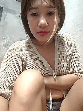 xinhxinh-cute online show from 05.11.26