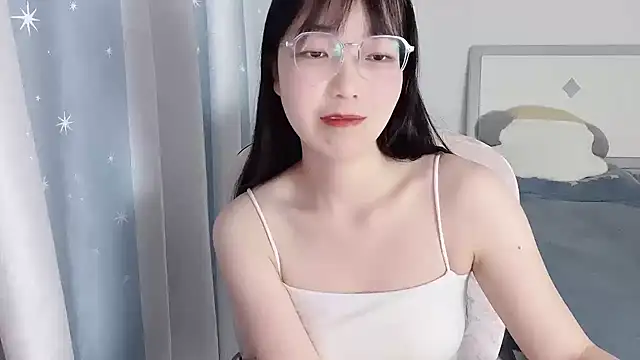 Snapshot of Anya-2026 chatting on 04.22.26 Anya-2026 online show from 04.22.26
