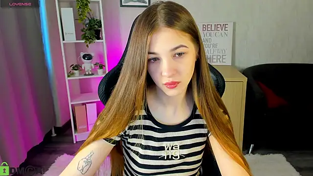 Miss Shanel online show from 04.29.26