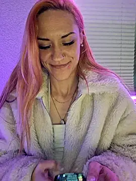 SlimBellaOfficial online show from 05.05.26