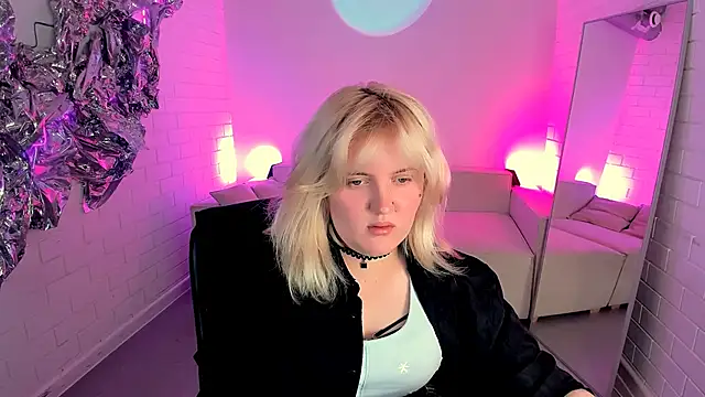 KathyBriggs online show from 06.17.26