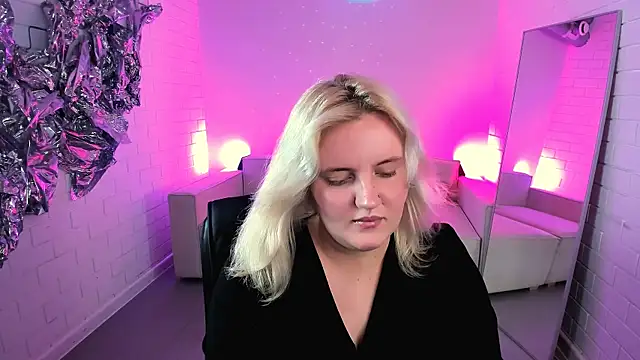 KathyBriggs online show from 06.25.26