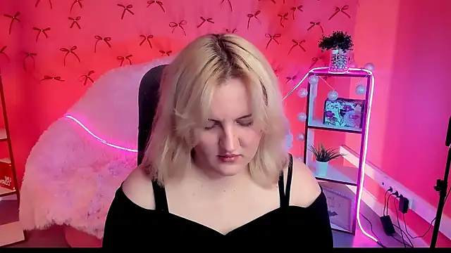 KathyBriggs online show from 06.30.26