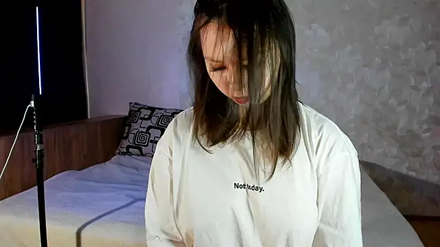 miss teasee online show from 05.29.26