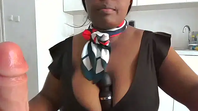 Snapshot of Sheryl007 chatting on 05.08.26 Sheryl007 online show from 05.08.26