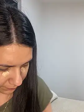 Annarhode online show from 04.28.26