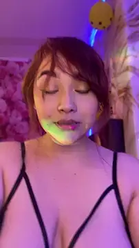 SweetLittleRed online show from 06.16.26