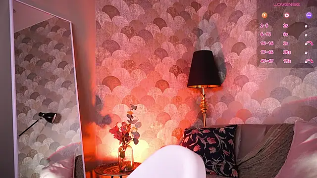 Frantease online show from 04.19.26