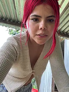Snapshot of giss_sweet1 chatting on 04.27.26 giss sweet1 online show from 04.27.26