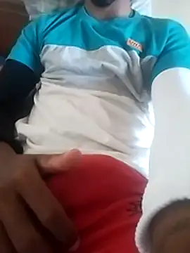 Snapshot of wildguy27 chatting on 03.26.26 wildguy27 online show from 03.26.26