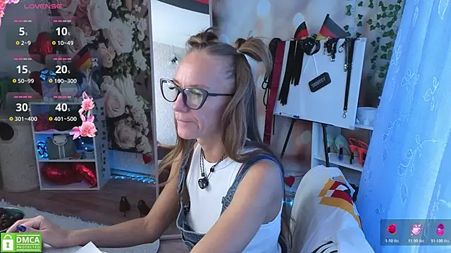 Snapshot of jesica_mooonn chatting on 07.17.26 jesica mooonn online show from 07.17.26