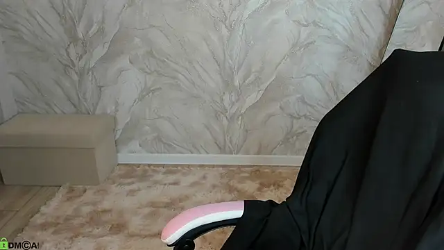 honey cherrry online show from 04.26.26