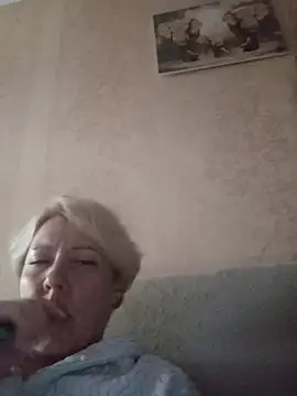 StellaSwan7293 online show from 04.04.26