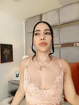 AmbarJenssen online show from 04.09.26