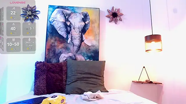 Natasha and zoe  online show from 04.23.26