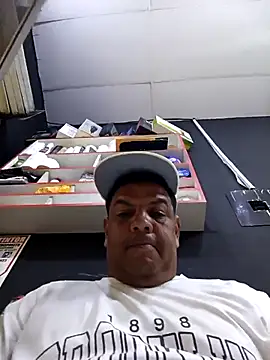 Danielleon12  online show from 03.26.26