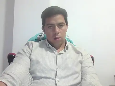 Snapshot of jutipia chatting on 05.31.26 jutipia online show from 05.31.26