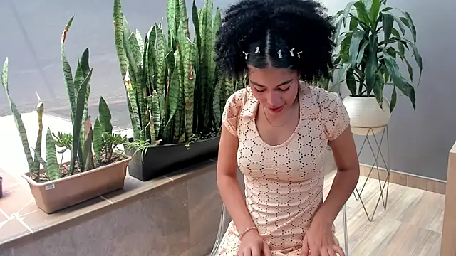 baddie delaylaa online show from 04.21.26