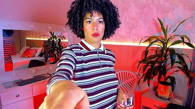 baddie delaylaa online show from 04.28.26