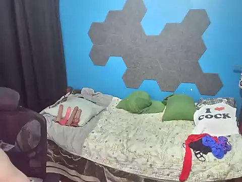 MachoPutito online show from 10.10.25