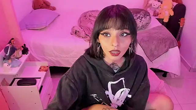 Snapshot of bunny_pao chatting on 04.12.26 bunny pao online show from 04.12.26