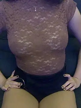 Snapshot of Branquinha_rose chatting on 05.08.26 Branquinha rose online show from 05.08.26