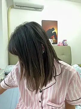 Meow 827 online show from 05.15.26