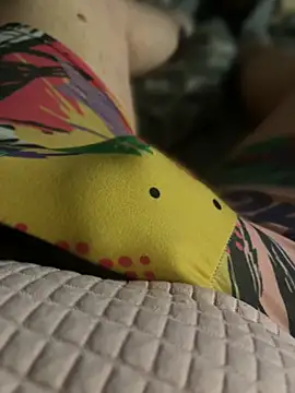 Neo60682 online show from 04.20.26