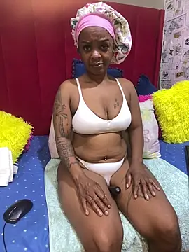 Snapshot of Cherrybootyofjoy86 chatting on 03.28.26 Cherrybootyofjoy86 online show from 03.28.26