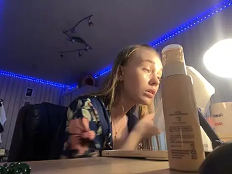 melissashineeee online show from 04.03.26