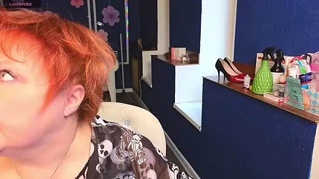 Kira Kingslee online show from 04.23.26