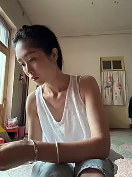 Snapshot of yuanpu0925 chatting on 06.20.26 yuanpu0925 online show from 06.20.26