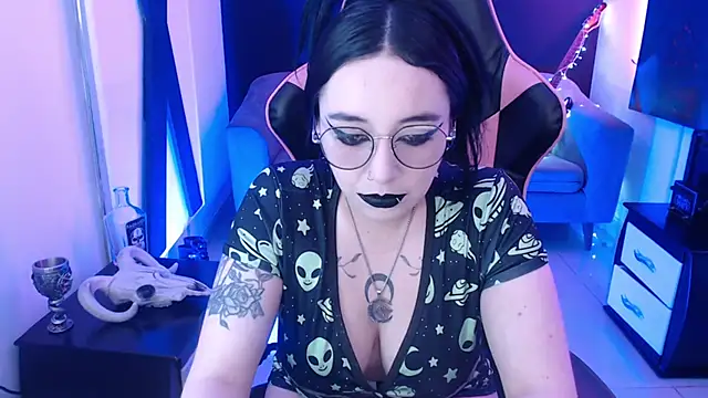 Nyxnocturne online show from 06.05.26