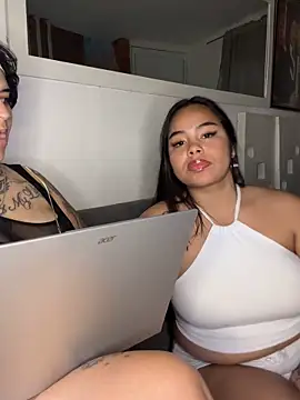 lunaa love online show from 05.17.26