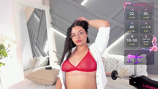 scarlett  2 online show from 04.25.26