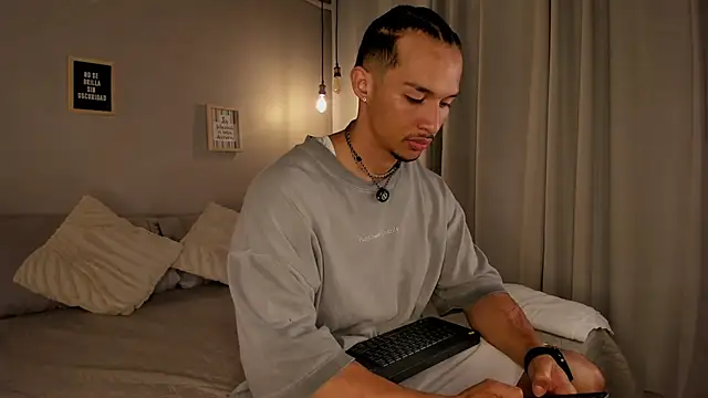 dominik drake online show from 04.30.26