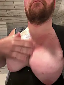 hugemanbreasts online show from 05.15.26
