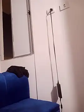 Snapshot of miguellccadena chatting on 04.09.26 miguellccadena online show from 04.09.26