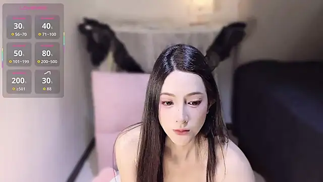 Snapshot of LILI7-LI chatting on 06.29.26 LILI7-LI online show from 06.29.26