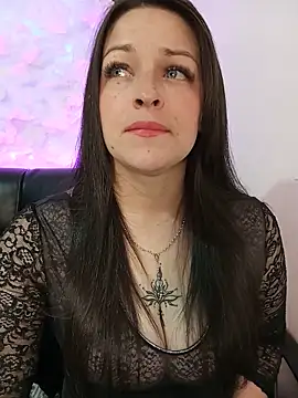 Isa bluee online show from 06.14.26
