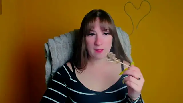 Tiffani Angel online show from 05.16.26