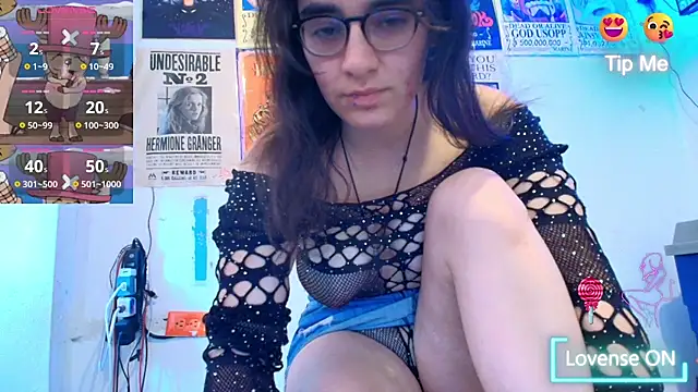 Snapshot of Ellaa_honey chatting on 06.10.26 Ellaa honey online show from 06.10.26