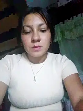Snapshot of karo_cute chatting on 06.19.26 karo cute online show from 06.19.26