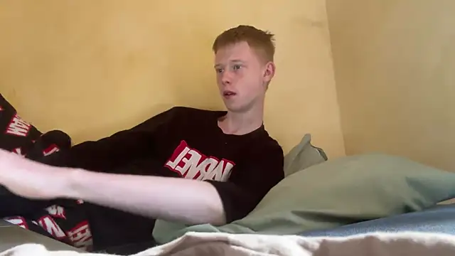 Snapshot of dreamy_devi1 chatting on 04.04.26 dreamy devi1 online show from 04.04.26