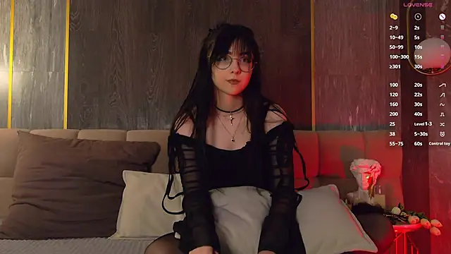 AmyRivers online show from 04.29.26